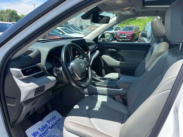 2023 Toyota Highlander L