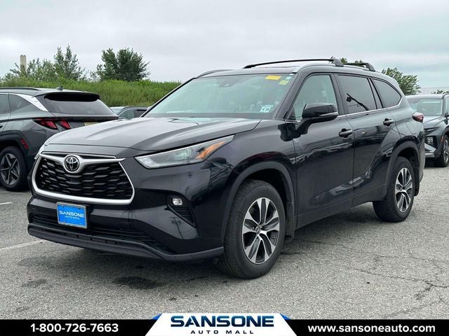 2024 Toyota Highlander XLE