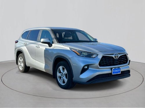 2024 Toyota Highlander LE