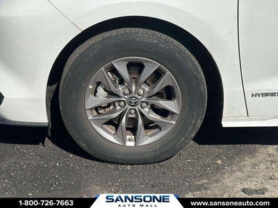 2021 Toyota Sienna LE 8 Passenger