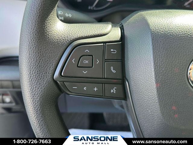 2025 Toyota Sienna LE 8 Passenger