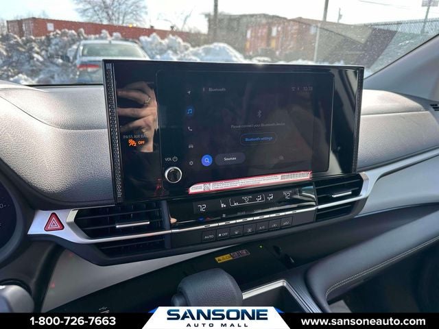 2025 Toyota Sienna LE 8 Passenger