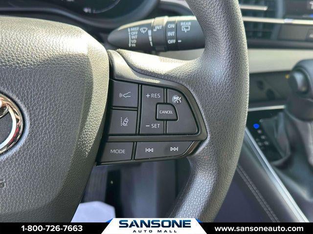 2025 Toyota Sienna LE 8 Passenger