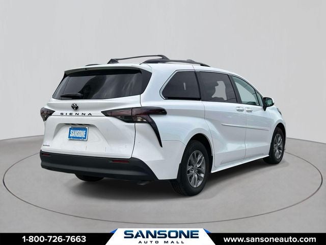 2026 Toyota Sienna LE 8 Passenger