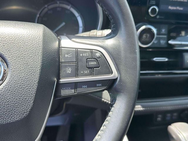 2022 Toyota Highlander XSE