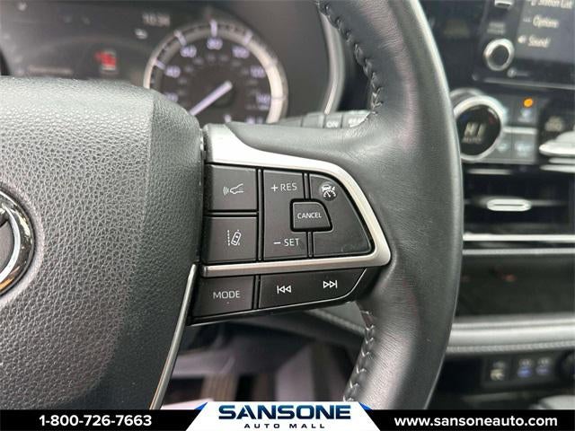 2022 Toyota Highlander XSE