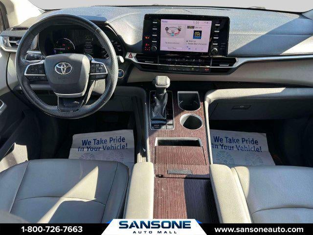 2021 Toyota Sienna XLE 7 Passenger