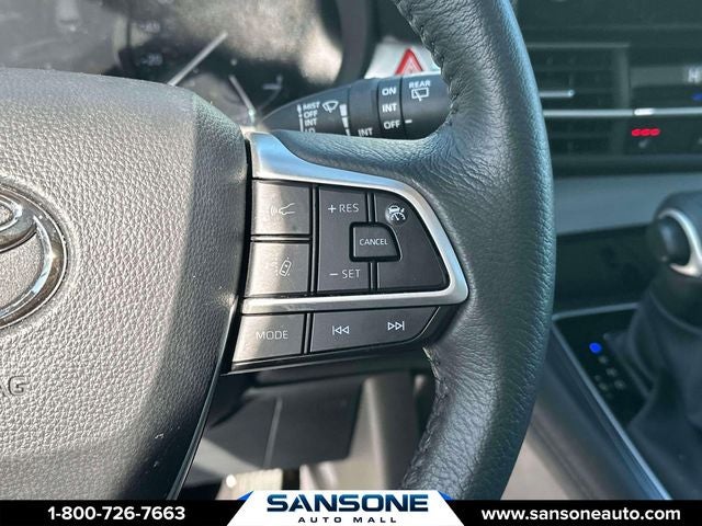 2025 Toyota Sienna XLE 7 Passenger