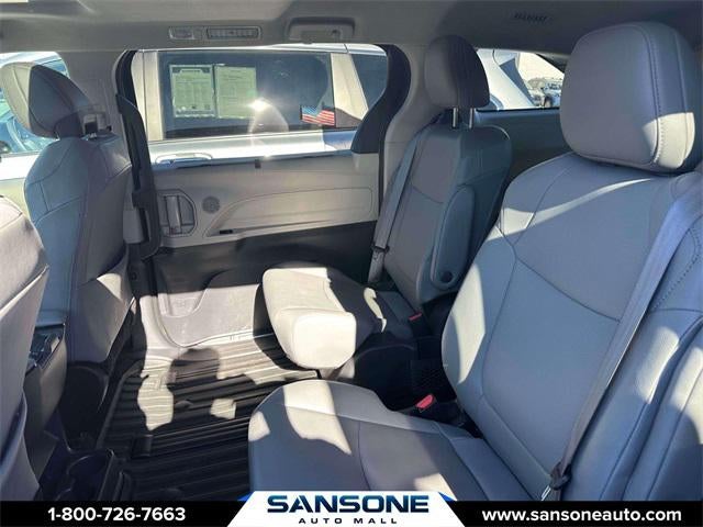 2024 Toyota Sienna XLE 7 Passenger