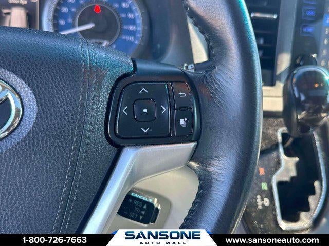 2017 Toyota Sienna XLE 8 Passenger
