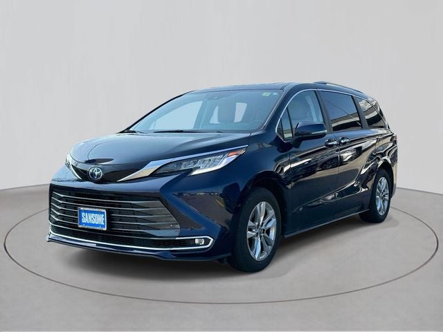 2024 Toyota Sienna Limited 7 Passenger