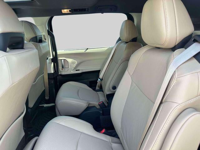 2024 Toyota Sienna Limited 7 Passenger
