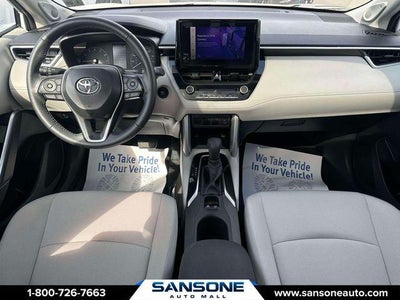 2024 Toyota Corolla Cross LE