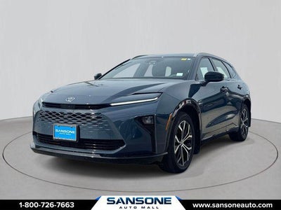 2025 Toyota Crown Signia XLE