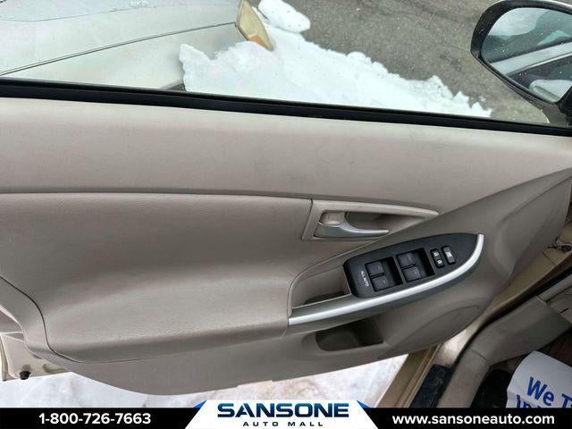 2011 Toyota Prius Two