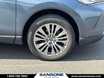 2023 Toyota Venza LE
