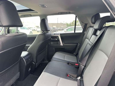 2022 Toyota 4Runner SR5 Premium