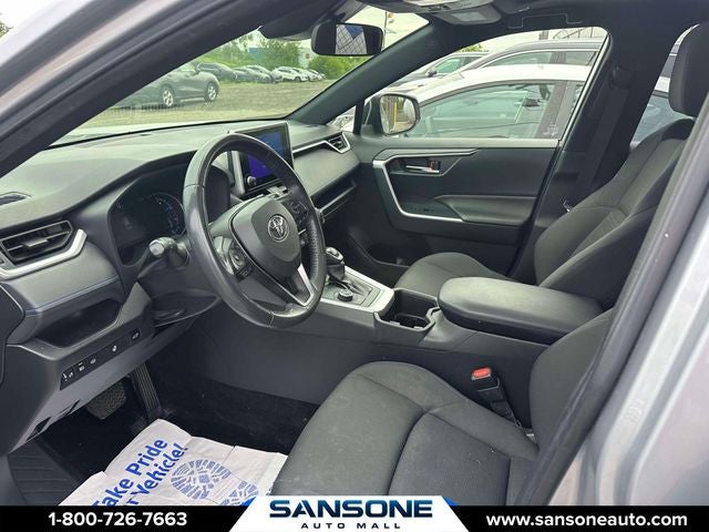 2023 Toyota RAV4 Hybrid SE