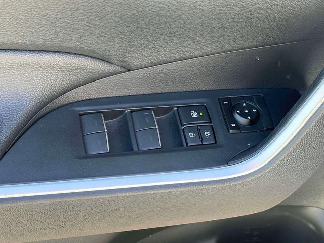2023 Toyota RAV4 Prime SE