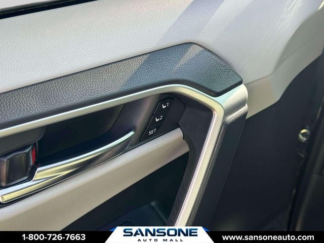 2025 Toyota RAV4 Hybrid XLE Premium