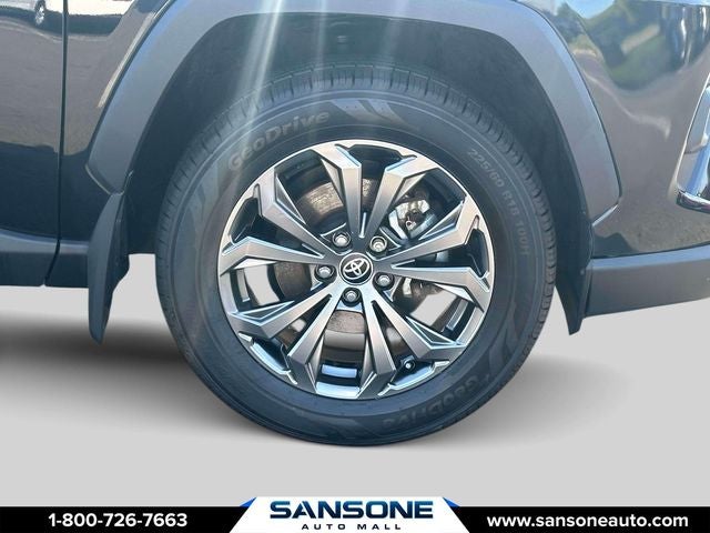 2025 Toyota RAV4 Hybrid XLE Premium