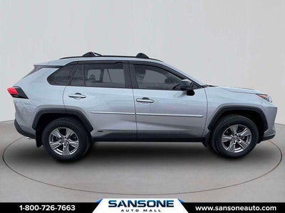 2022 Toyota RAV4 Hybrid LE