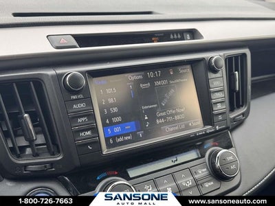2017 Toyota RAV4 Hybrid XLE