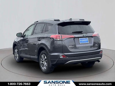 2017 Toyota RAV4 Hybrid XLE