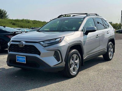 2025 Toyota RAV4 Hybrid XLE