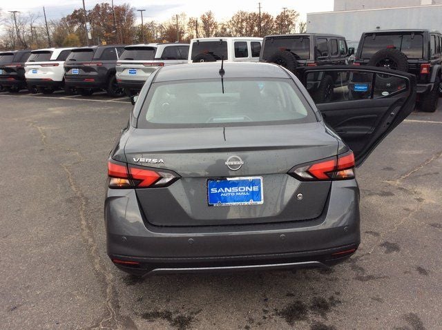 2025 Nissan Versa 1.6 S