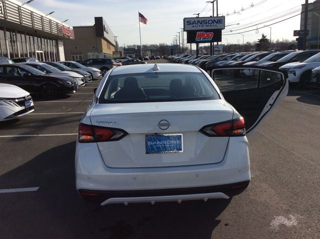 2025 Nissan Versa 1.6 SV