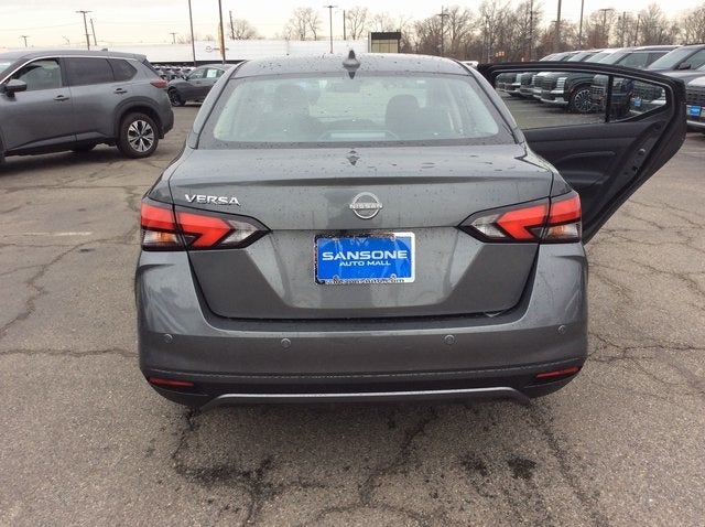 2025 Nissan Versa 1.6 SV