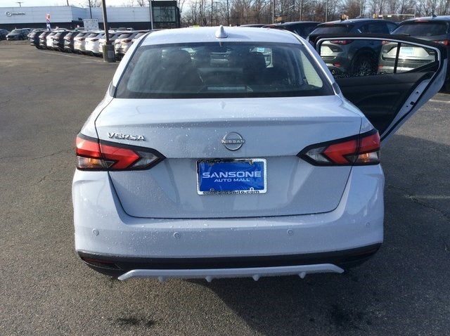 2025 Nissan Versa 1.6 SV