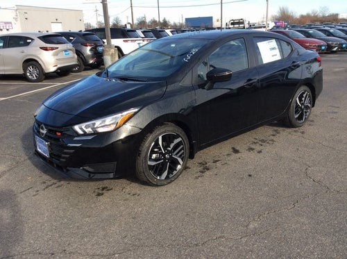 2025 Nissan Versa 1.6 SR