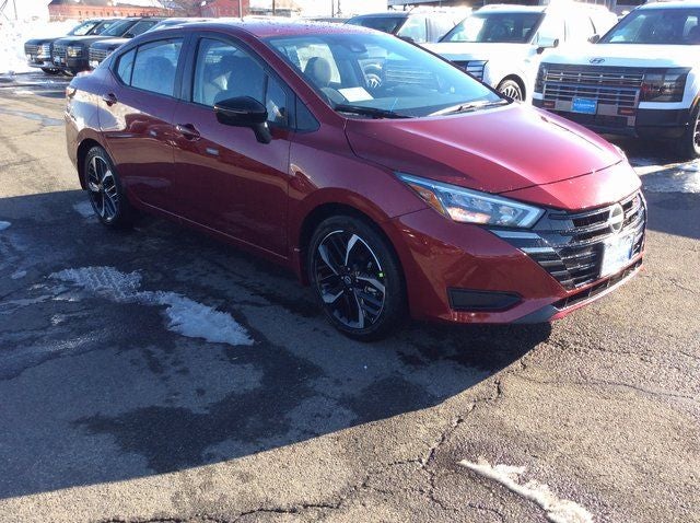 2025 Nissan Versa 1.6 SR