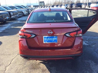 2025 Nissan Versa 1.6 SR