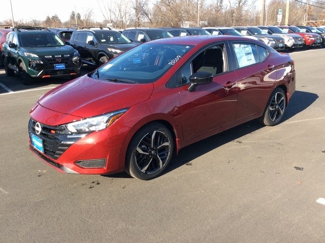 2025 Nissan Versa 1.6 SR