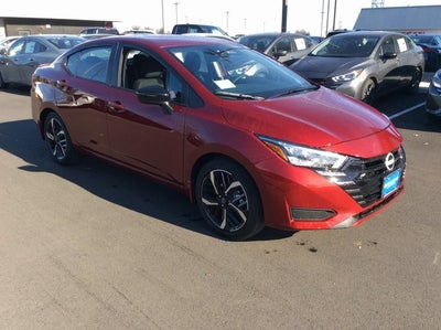 2025 Nissan Versa 1.6 SR