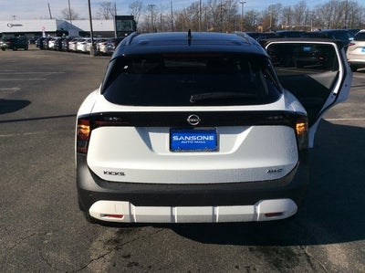 2026 Nissan Kicks SV