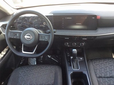 2025 Nissan Kicks SV