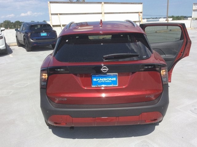 2025 Nissan Kicks SV