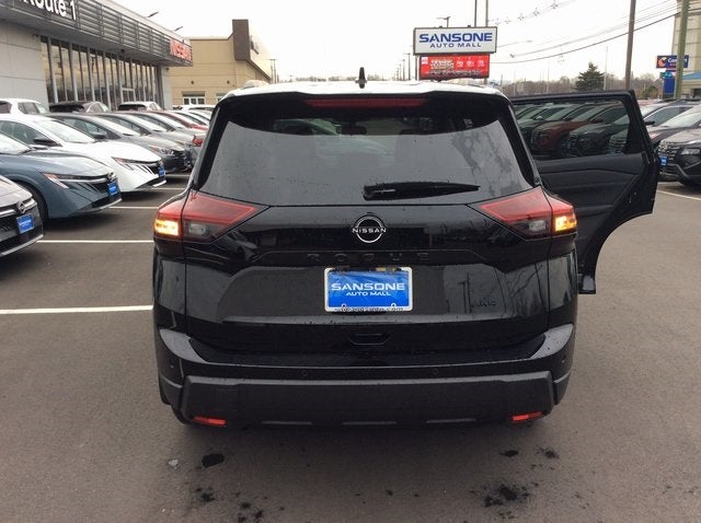 2026 Nissan Rogue Base