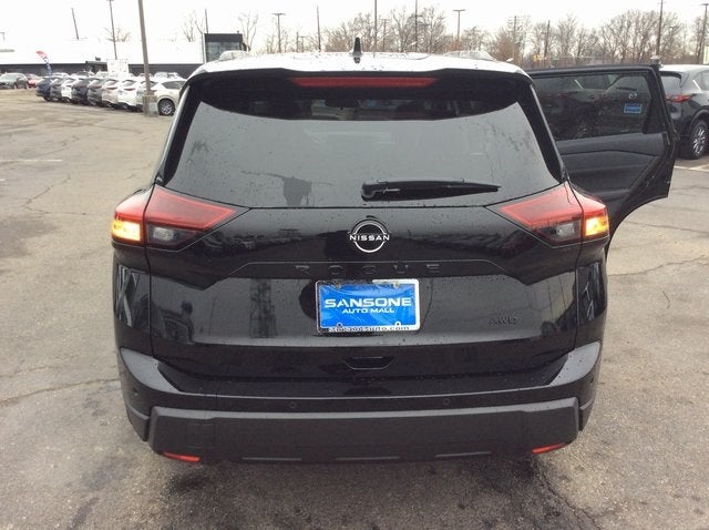 2026 Nissan Rogue Base