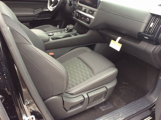 2026 Nissan Pathfinder S