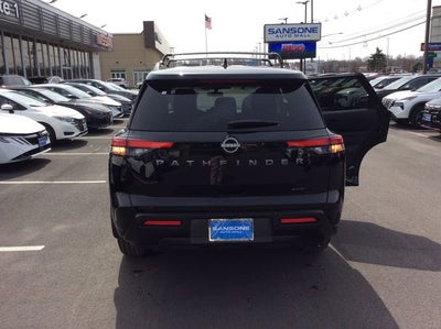 2026 Nissan Pathfinder SV