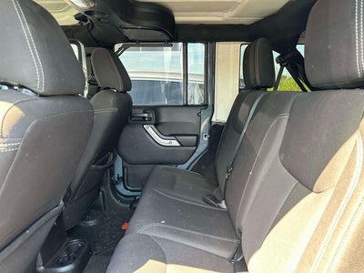 2015 Jeep Wrangler Unlimited Sahara