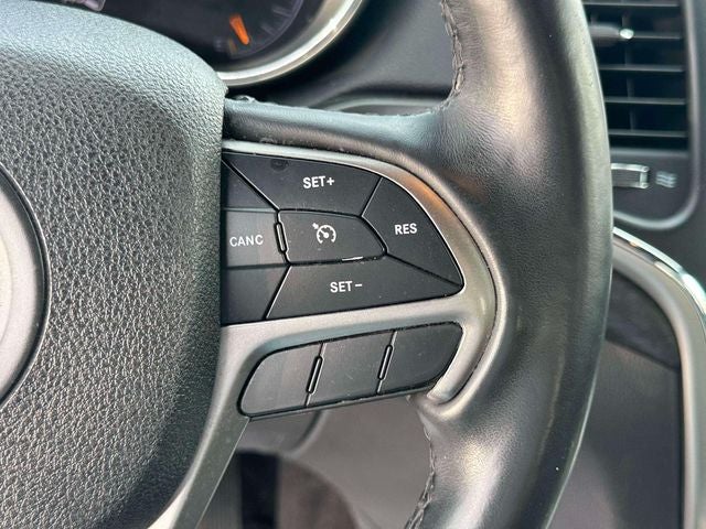 2018 Jeep Grand Cherokee Laredo E