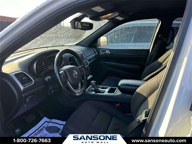 2020 Jeep Grand Cherokee Laredo E