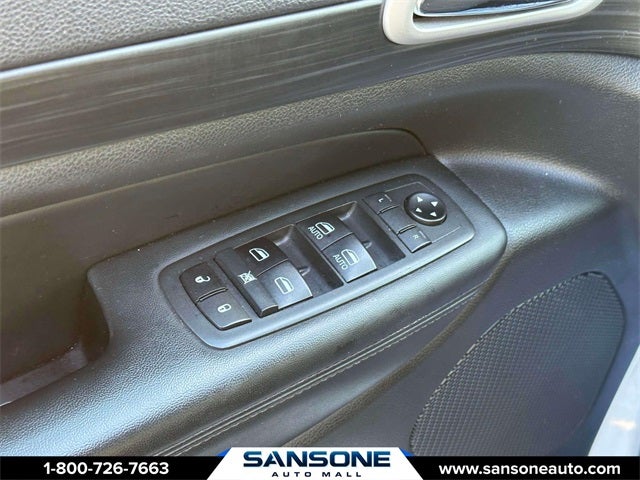 2020 Jeep Grand Cherokee Laredo E