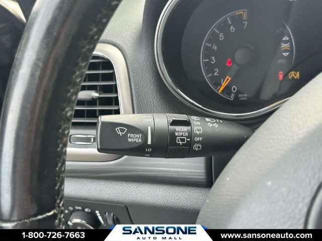 2020 Jeep Grand Cherokee Laredo